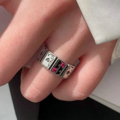 Cards Finger Ring
